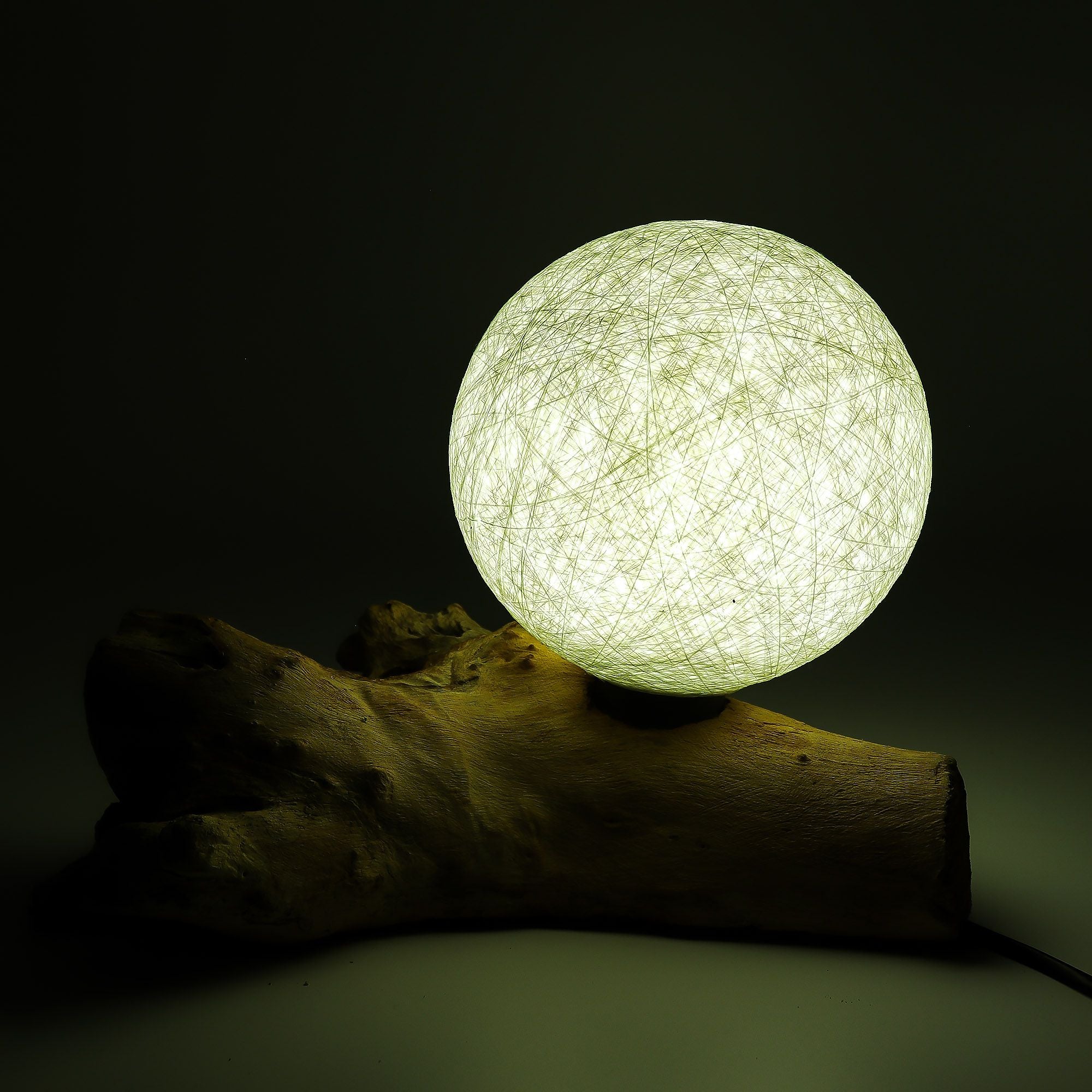 DriftGlow Treibholz - Lampe Luna Ivory – Handgefertigt - Homeiyfy