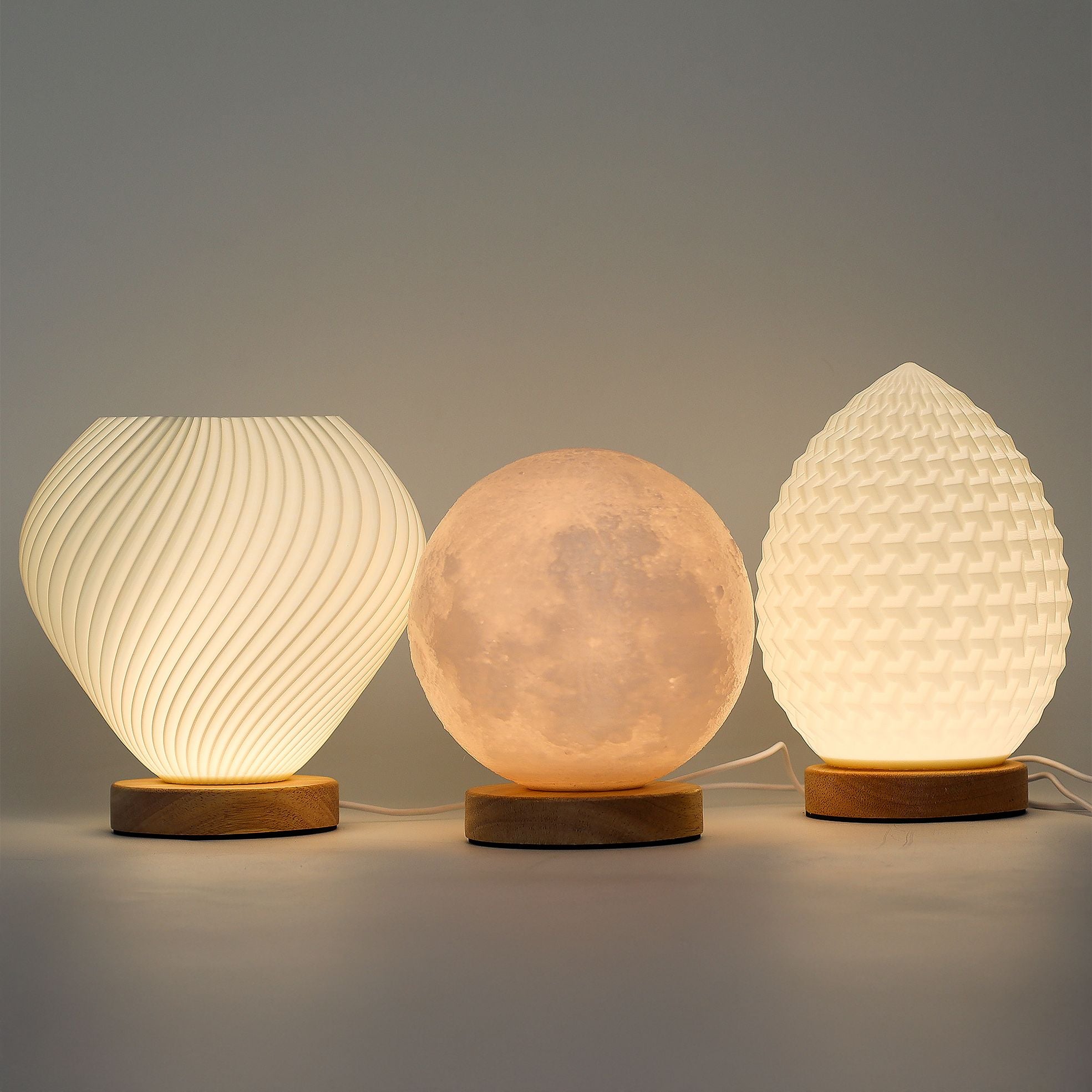 Mond - Lampe USB mit 3 Helligkeitsstufen – Stimmungsvolle Nachtlicht - Deko - Homeiyfy