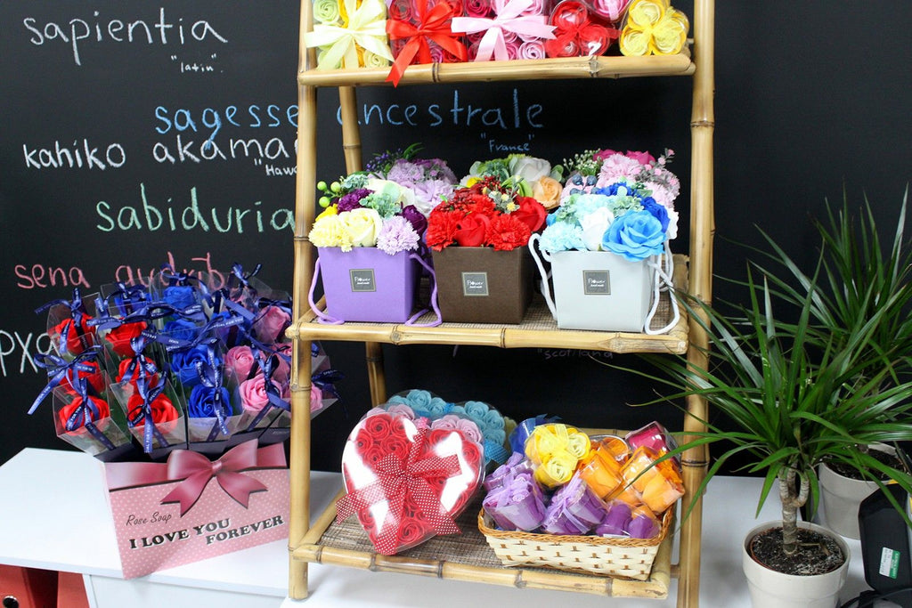 Seifen - Rosen Blau 3er - Set in Herzbox – Luxus - Badeseifen - Homeiyfy
