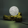 DriftGlow Treibholz-Lampe Luna Grau – Handgefertigt